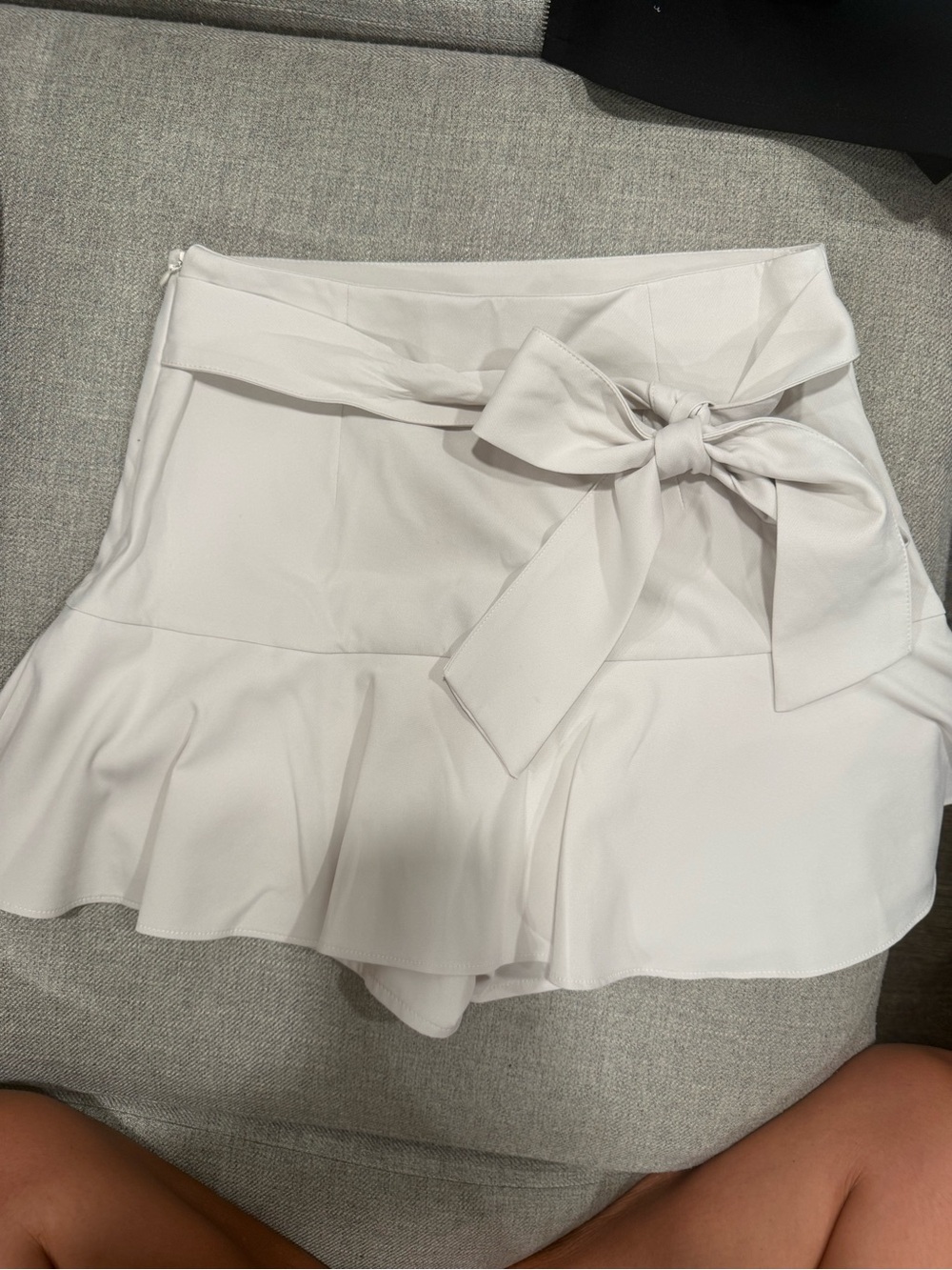 Zara White High-Rise Bow Tie Ruffle Skort